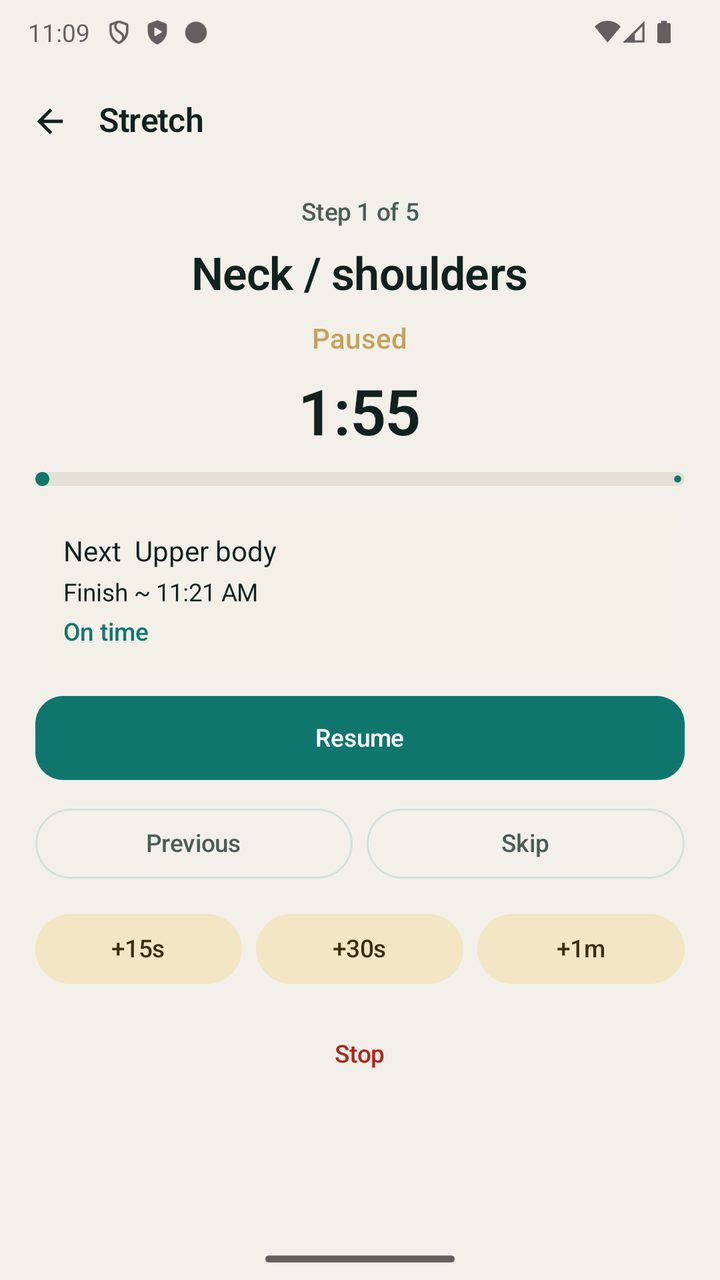Rutixer runner paused on a stretch step with Resume, skip, and add-time controls.
